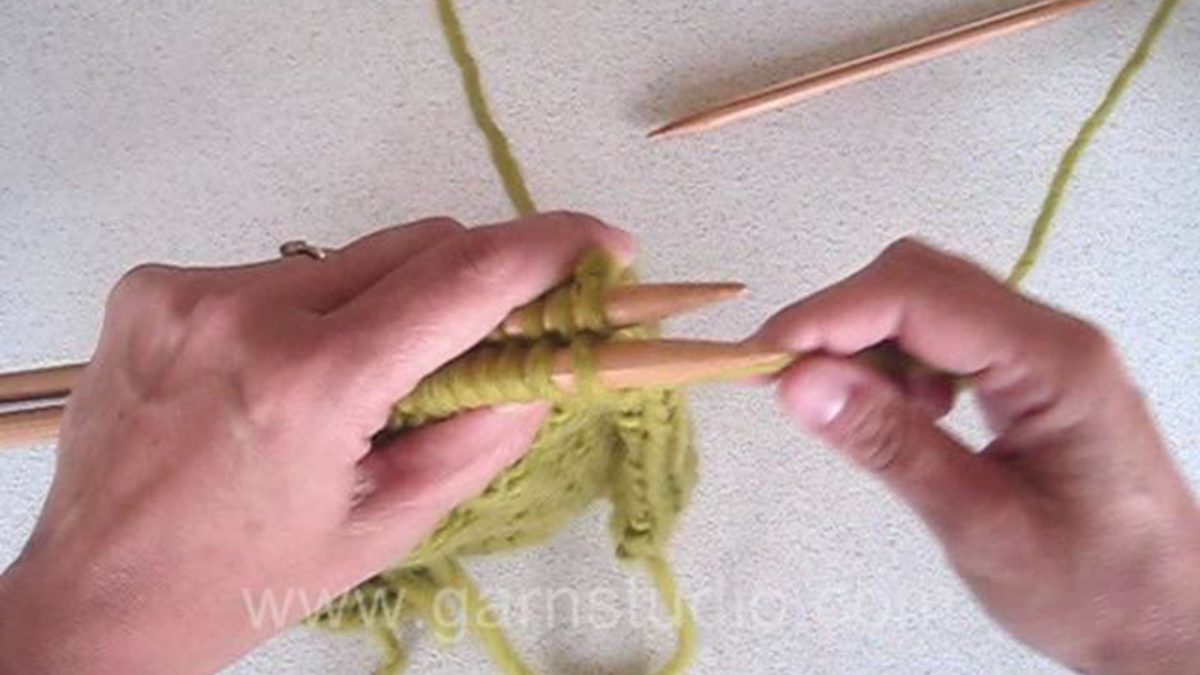 How to bind off with 3 needles