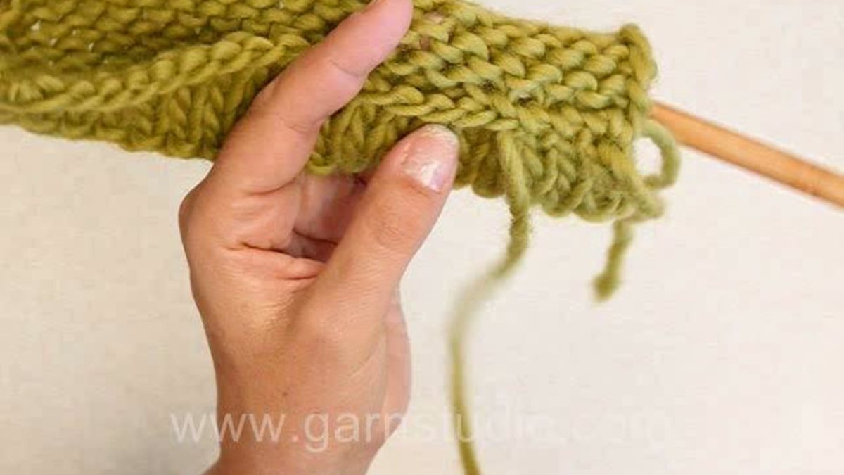 How to knit a folded hem