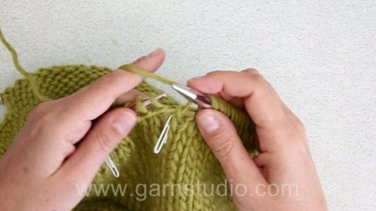 How to knit garter stitch back and forth over a few stitches