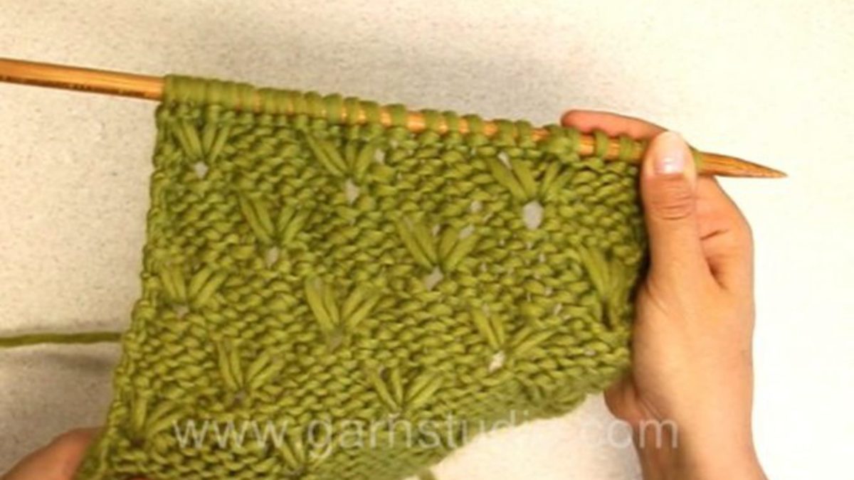 How to knit a long stitch pattern