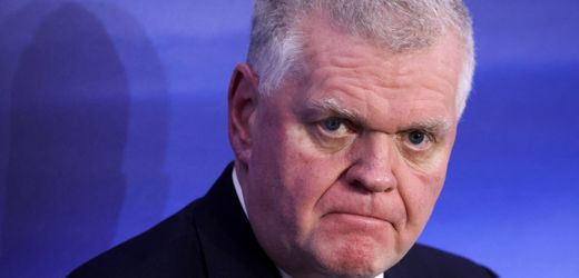 unerwarteter-wechsel-in-den-ruhestand:-ceo-noel-quinn-verlasst-hsbc