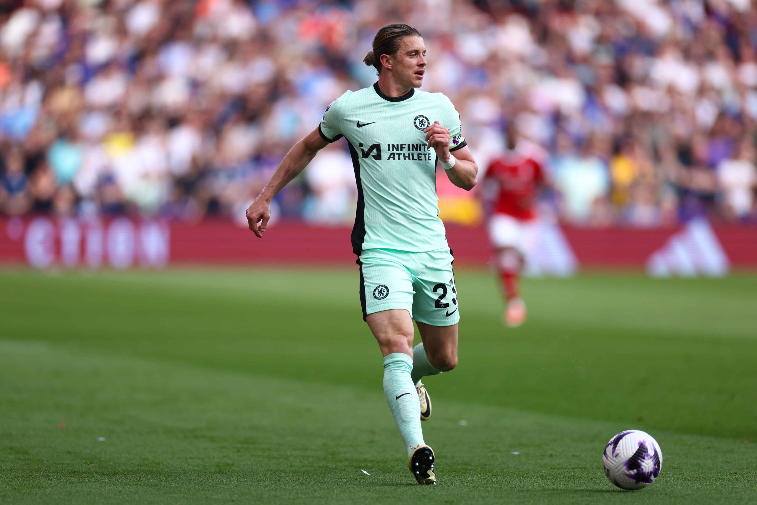 tottenham-hotspur-are-in-the-running-to-land-this-chelsea-midfielder:-decent-option-for-spurs?