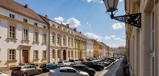 immobilien:-in-diesen-regionen-sind-die-mieten-2023-am-starksten-gestiegen