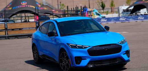 ford:-aktie-bricht-zweistellig-ein,-us-autobauer-verliert-weiter-viel-geld-mit-elektroautos