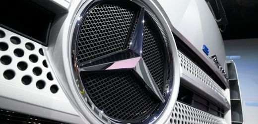 daimler-truck:-gericht-verurteilt-konzern-wegen-diskriminierung-in-einer-fabrik-in-brasilien-zu-millionenzahlung