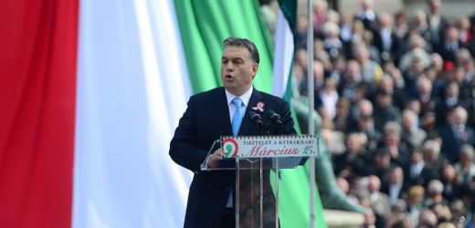 (m+)-rtl:-warum-die-bertelsmann-tochter-von-einem-alten-streit-mit-viktor-orban-eingeholt-wird