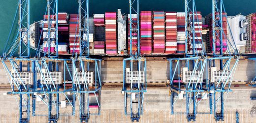 chinas-exporte-steigen-2024-auf-rekordwert