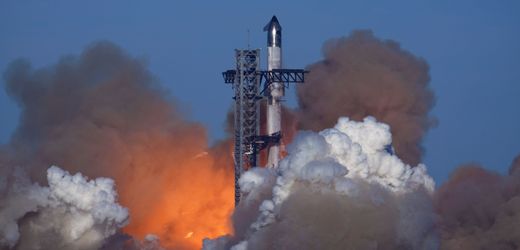 kontakt-zum-raumschiff-abgerissen:-spacex-verliert-starship-rakete-bei-testflug-(kopie)