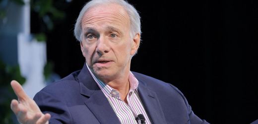 deepseek:-ray-dalio-zieht-parallelen-zur-dotcom-blase-nach-ki-beben