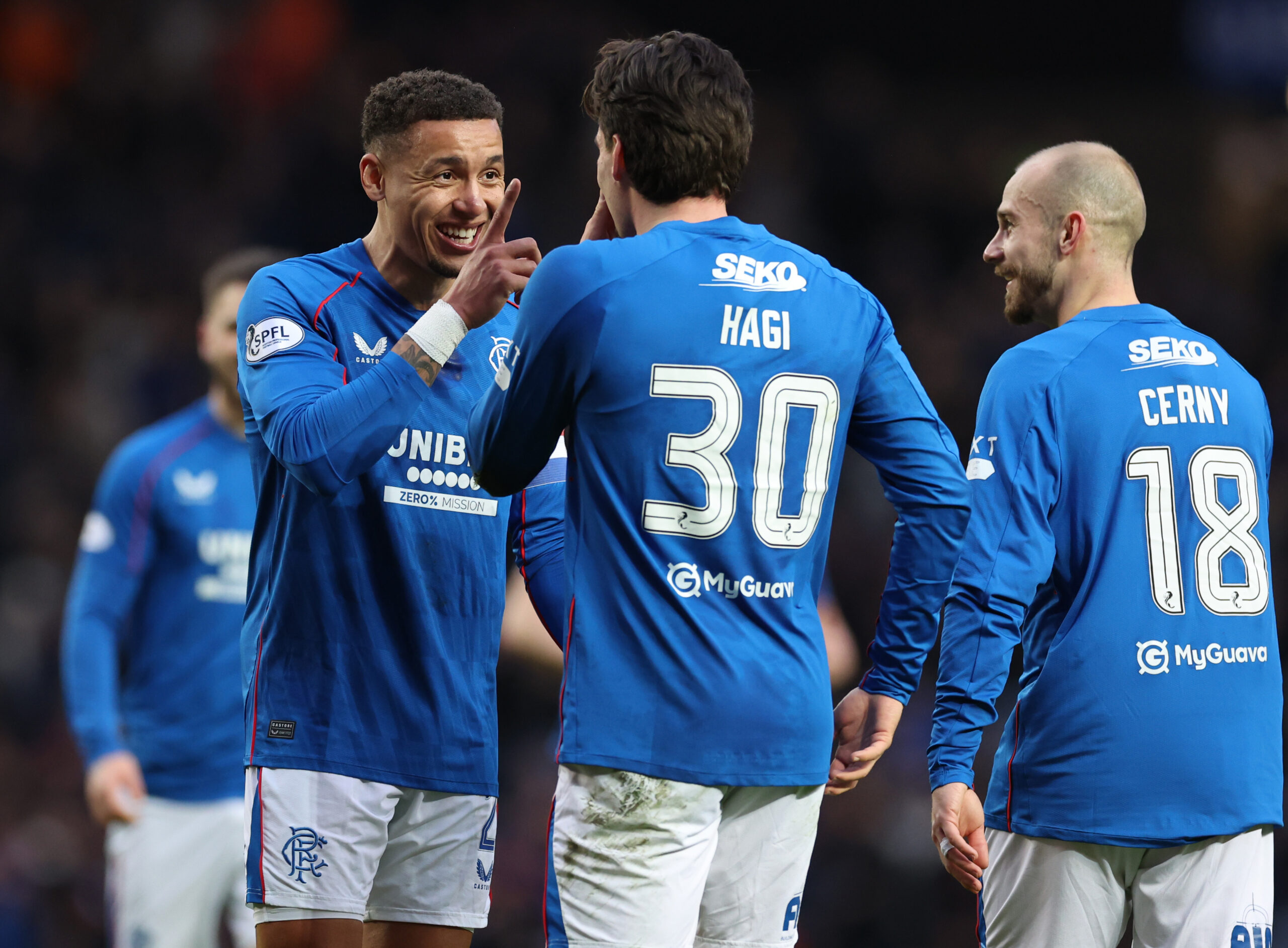 clement-to-make-changes?-|-predicted-4-2-3-1-rangers-lineup-to-face-queen’s-park