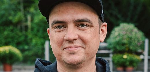 strichfiguren-kunstler-@kriegundfreitag-im-interview