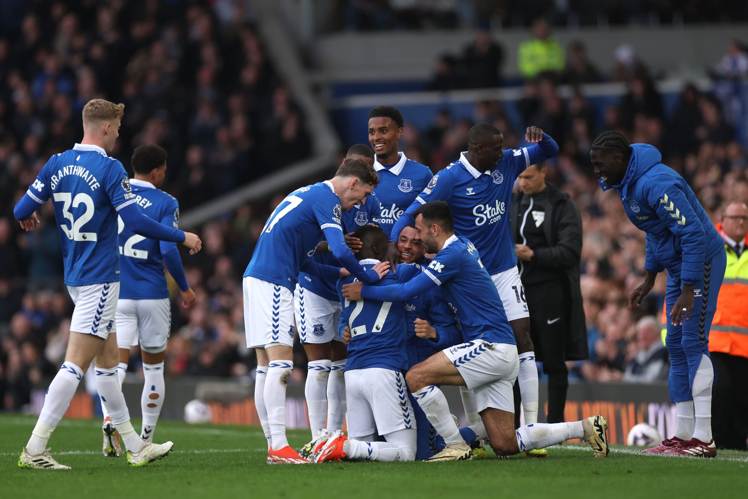 Everton vs Liverpool Tactical Preview: Team News, Key Men And Streaming Links