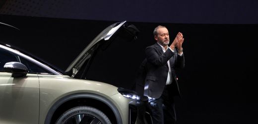 tesla-konkurrent:-lucid-chef-peter-rawlinson-tritt-uberraschend-ab