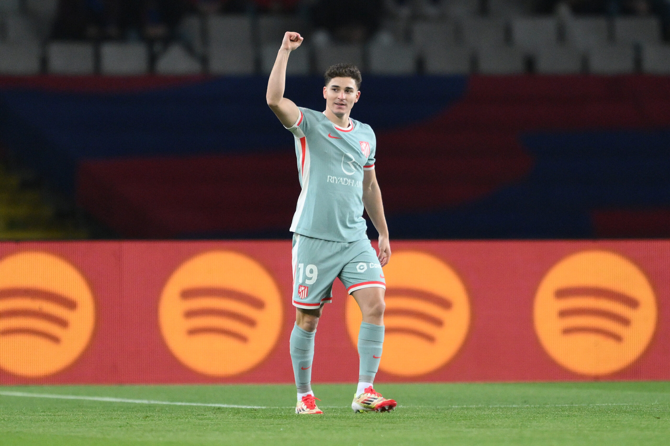 fc-barcelona-ready-to-offer-e60-million-plus-player-for-atletico-madrid-star:-good-choice?