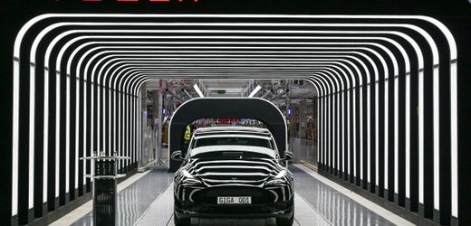 tesla-verkauf-in-deutschland-bricht-ein:-deutsche-neuwagenkaufer-meiden-auch-benzin-und-diesel