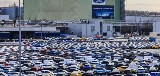 autoindustrie:-ford-gibt-verlustreicher-deutschlandtochter-finanzspritze