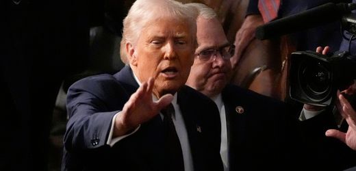 donald-trump:-usa-verdoppeln-strafzolle-auf-kanadischen-stahl-und-aluminium