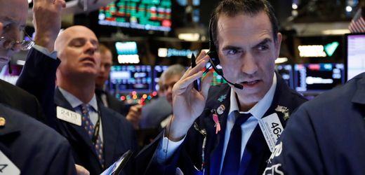 etfs:-anleger-ziehen-400-millionen-euro-aus-us-aktien-etfs