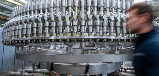 deutsche-industrie:-kostendruck-treibt-unternehmen-ins-ausland