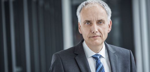 zf-friedrichshafen:-rolf-breidenbach-wird-neuer-aufsichtsratsvorsitzender