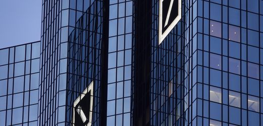 (m+)-deutsche-bank:-mitarbeiterin-erhebt-#metoo-vorwurfe-bei-diskriminierungsklage