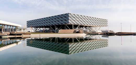 (m+)-adidas-zoll-streit:-warum-der-markenkonzern-hierzulande-kaum-noch-importe-verzollt