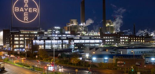 ey-studie:-dax-konzerne-streichen-erstmals-seit-jahren-mehr-jobs-als-sie-schaffen