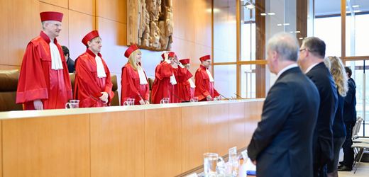 verfassungsgericht-lasst-klage-gegen-solidaritatszuschlag-scheitern