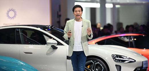 (m+)-drei-tote-bei-unfall-mit-su7:-xiaomi-chef-lei-jun-und-die-kunst,-eine-krise-zu-meistern