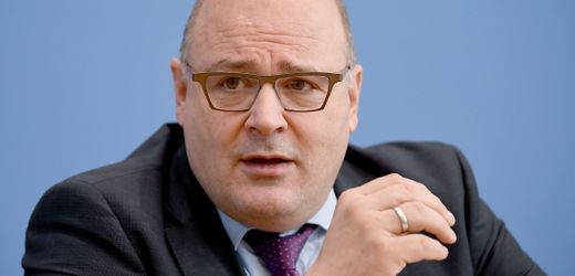 neuer-koalitionsvertrag:-arbeitgeber-kritisieren-teure-rentenplane