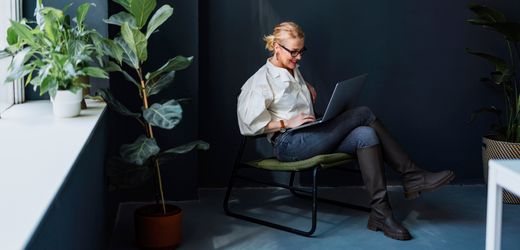 hbr-prize-2024:-drei-preisgekronte-artikel,-die-fuhrungskrafte-jetzt-lesen-sollten