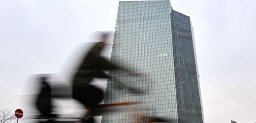 ringen-um-geldpolitik:-ezb-konnte-zins-laut-ratsmitglied-unter-2-prozent-senken