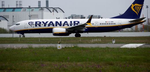 ryanair:-billigflieger-verbucht-gewinneinbruch,-750-millionen-euro-aktienruckkauf