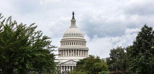 donald-trump:-wall-street-warnt-vor-folgen-des-neuen-haushaltsgesetzes