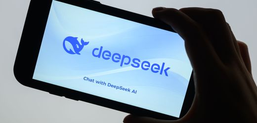 deepseek:-chinesischer-app-droht-rauswurf-aus-deutschen-app-stores