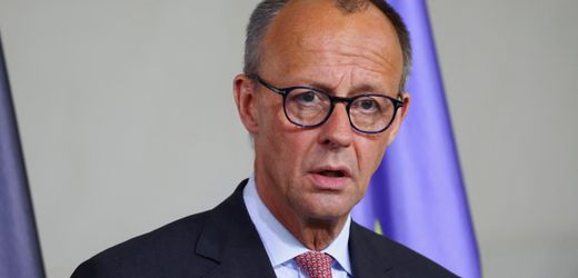 commerzbank:-friedrich-merz-stemmt-sich-gegen-unicredit-ubernahme