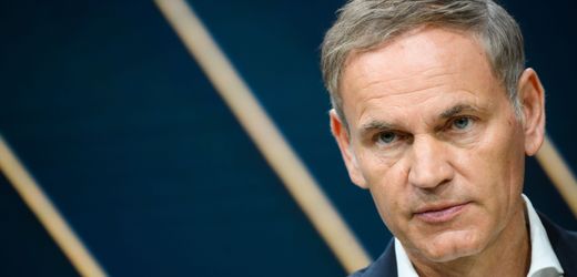 gehaltsstudie:-oliver-blume-und-bjorn-gulden-sind-die-topverdiener-unter-den-dax-ceos