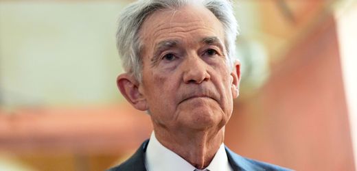 fed:-us-notenbank-halt-leitzins-stabil-trotz-druck-von-prasident-trump