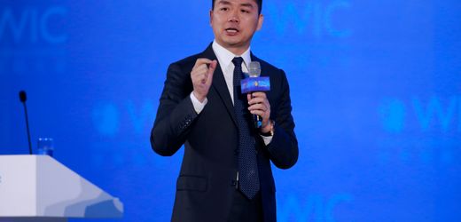 (m+)-warum-der-jd.com-grunder-mediamarkt-und-saturn-fur-sein-comeback-braucht