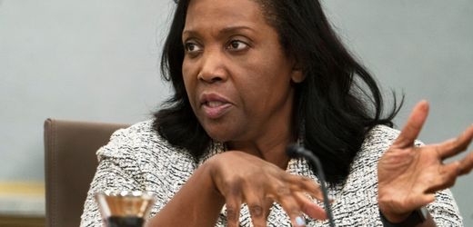 donald-trump:-fed-direktorin-lisa-cook-widersetzt-sich-rucktrittsforderung