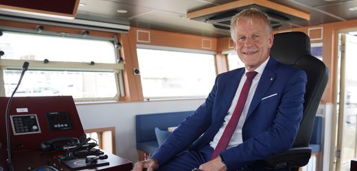 (m+)-christina-block:-ermittler-durchsuchten-privat-und-geschaftsraume-des-hamburger-hafenchefs