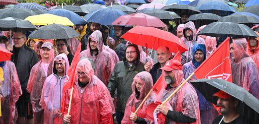 zf-friedrichshafen:-autozulieferer-will-sparziele-wohl-ausweiten