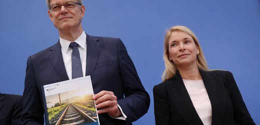 neue-chefin,-verkleinerter-vorstand:-so-will-der-verkehrsminister-die-bahn-wieder-auf-kurs-bringen