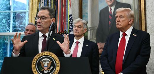 pfizer:-pharmakonzern-senkt-auf-druck-trumps-medikamentenpreise