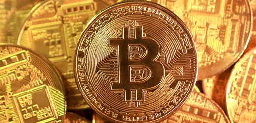 rekordhoch:-ein-bitcoin-kostet-erstmals-mehr-als-125.000-dollar