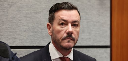 prozess-gegen-ex-milliardar-rene-benko-hat-begonnen