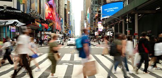 (m+)-singles-und-ai-partner:-wie-die-single-gesellschaft-die-welt-verandert