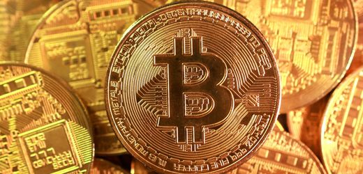 bitcoin-kurssturz:-kryptowahrung-rutscht-unter-85.000-us-dollar