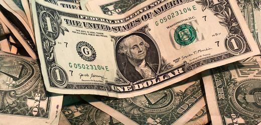 (m+) Meinung: Donald Trumps Dollar-Schwäche: Rapider Wertverlust könnte dramatische Folgen haben