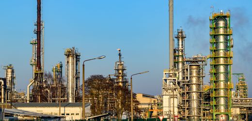 raffinerien:-bund-darf-rosneft-deutschland-von-russischem-staatskonzern-ubernehmen